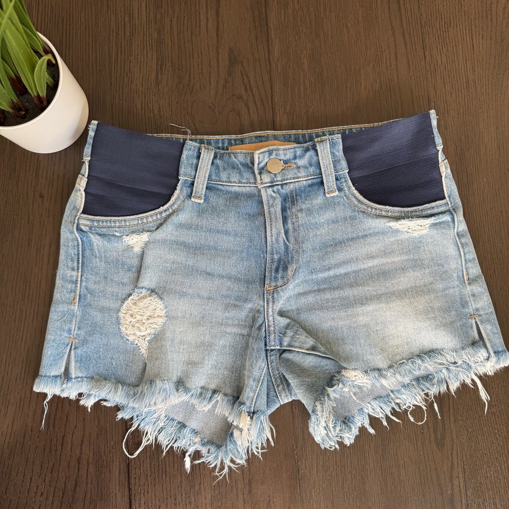 NWOT Joe’s Jeans Maternity The Ozzie mid rise cutoff shorts
